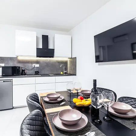 Apartment Elegance Split