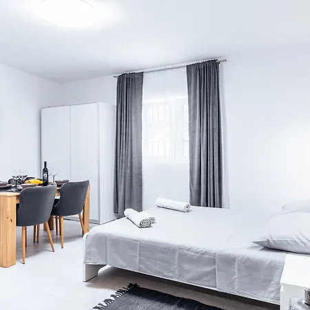 Apartment Elegance Split
