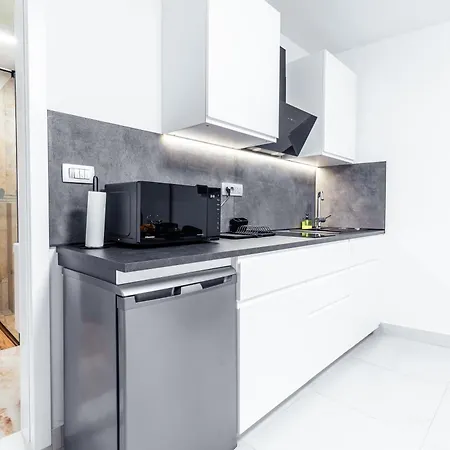 Elegance Apartment