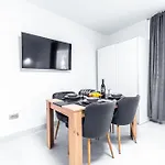 Elegance * 斯普利特